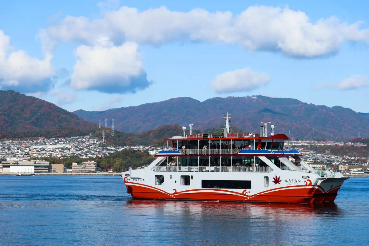 ferry a miyajima